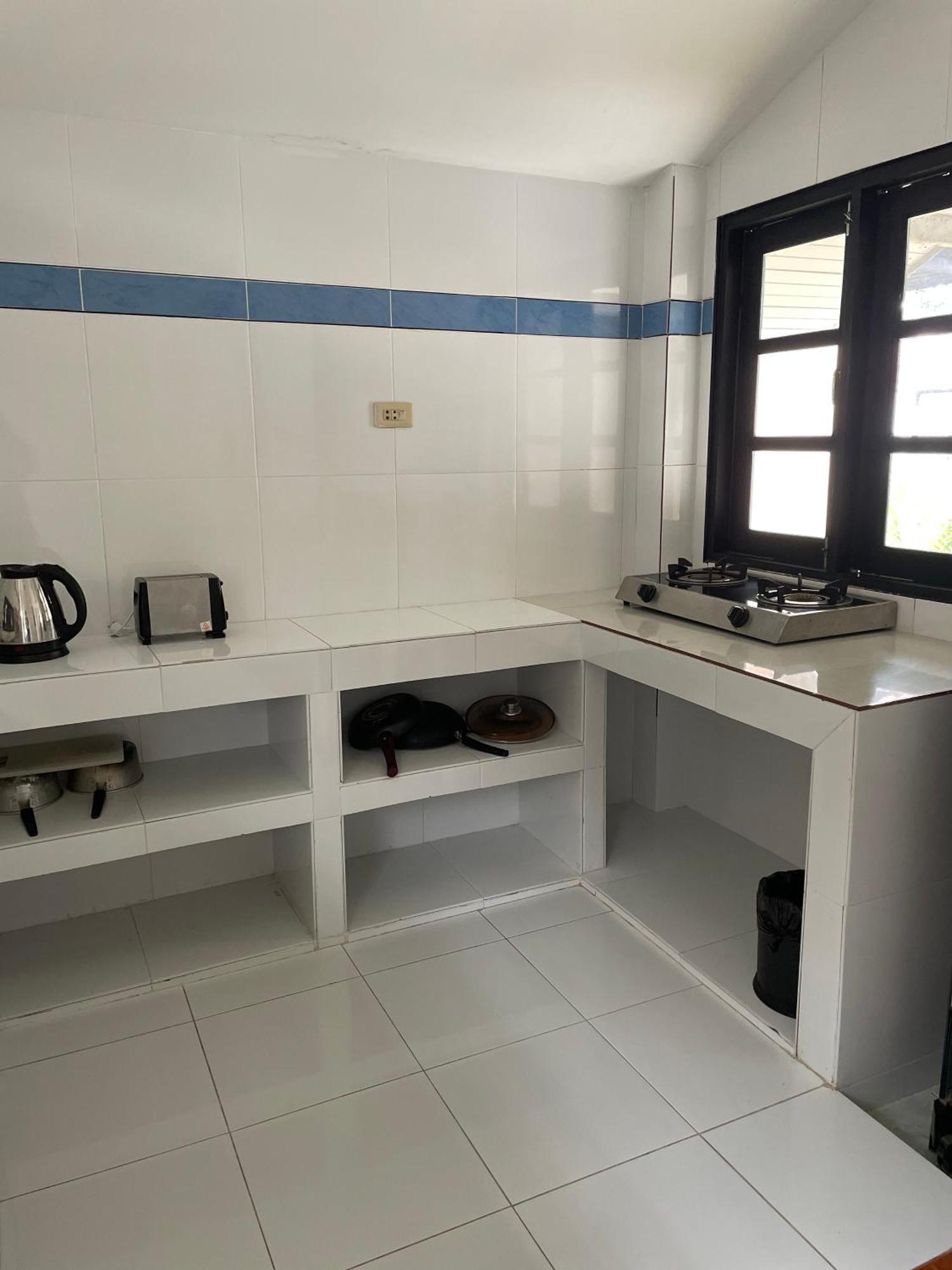 Sunrise Beach Villa سوراثاني المظهر الخارجي الصورة